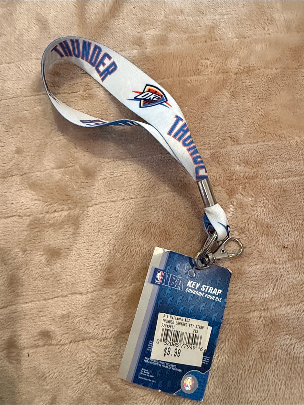 BRAND NEW! Oklahoma City Thunder White Lanyard Key Strap
